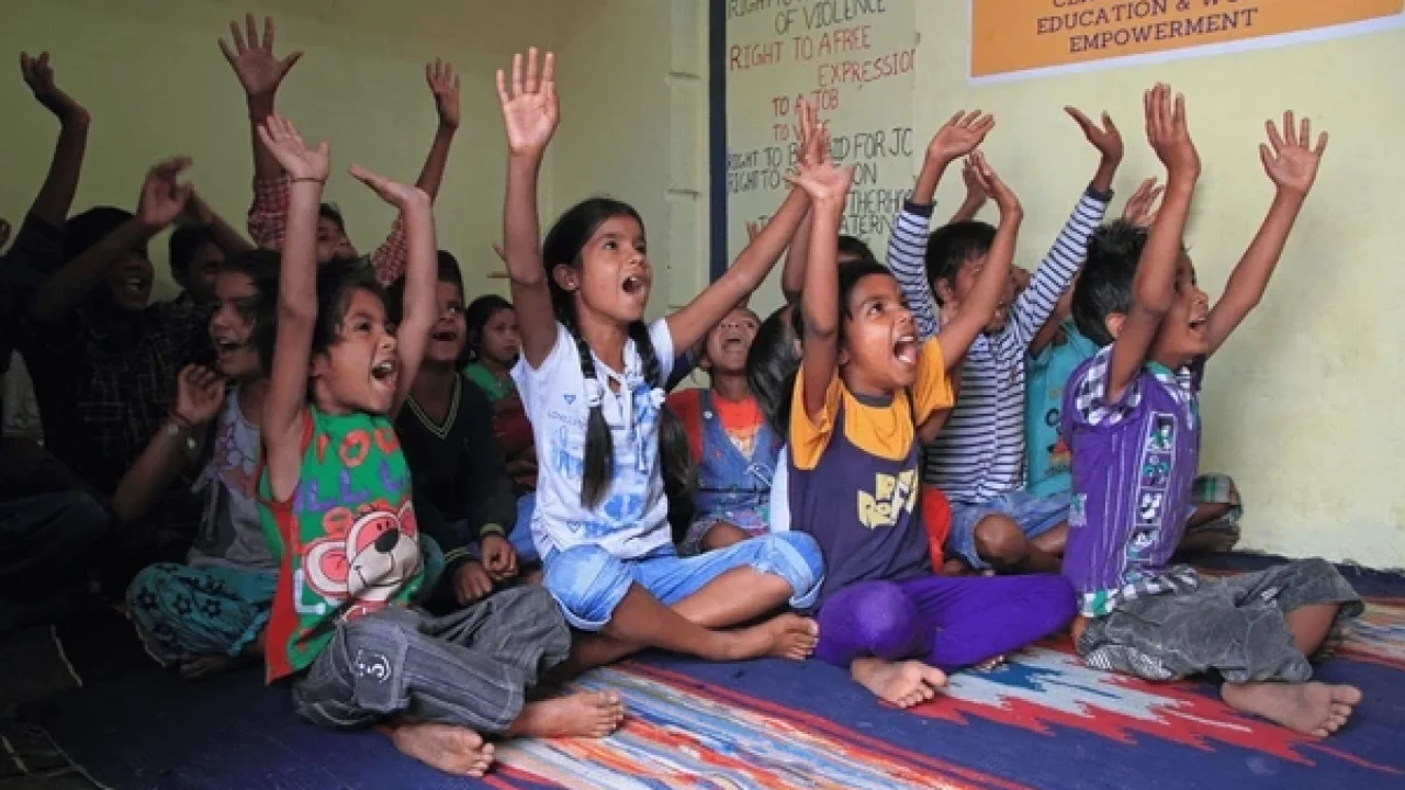 [www.evinsights.in]-shutterstock-577559764